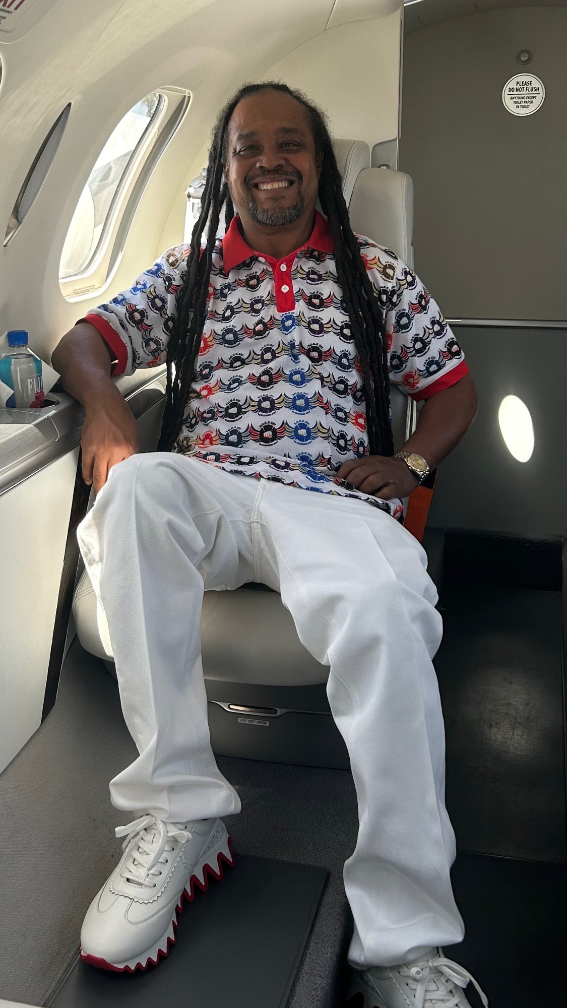Logo All Over Polo — Red collar lifestyle